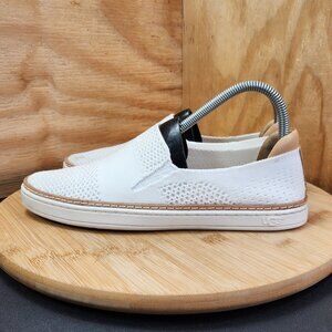 UGG Womens Sammy Slip On Hyperweave Casual Sneakers White Size 7.5